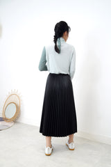 Duo tone stand collar inner in blue