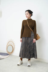 Brown stripe texture knit top in split hem