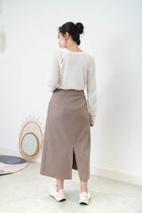 Beige bold pleats skirt