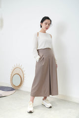 Beige bold pleats skirt