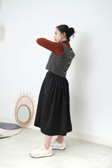 2 ways square neck wool vest in detail buttons
