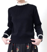 B/W stand collar sweater w/ lace cuff