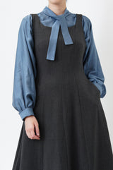 Grey U neck one piece in elegant cutting