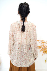 V neck chiffon blouse in floral pattern