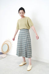 Cream canvas lace up shoes