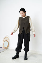 2 ways olive vest w/ open back