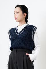 Navy v neck vest w/ contrast outline