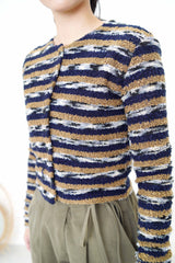 Navy stripes button top in crop cut