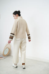 Ivory sweater w/ contrast sleeves color