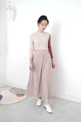 Square toe lace up shoes