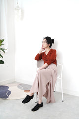 Square toe lace up shoes