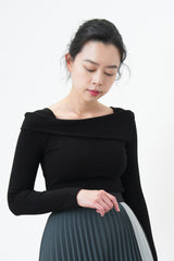 Black detail boat neck top