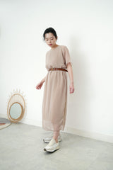 Brown leather belt w/ bronze buckle