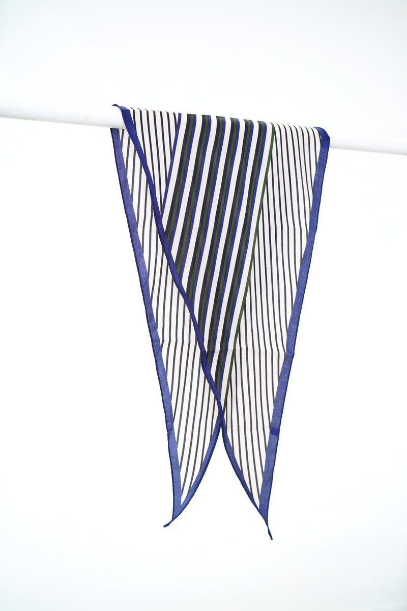 Blue stripe pattern scarf in diamond shape