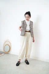 Beige premium checked vest