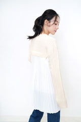 Cream knit top w/ pleats detail back