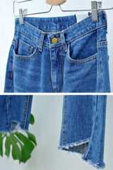 Blue jeans in stepped hem