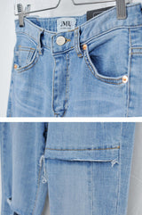 Blue high waist jeans in ripped details