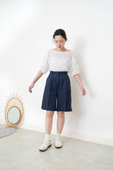 White ruffle texture chiffon blouse