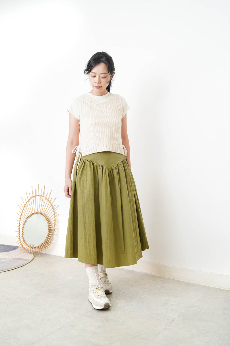 Cream basic tee top