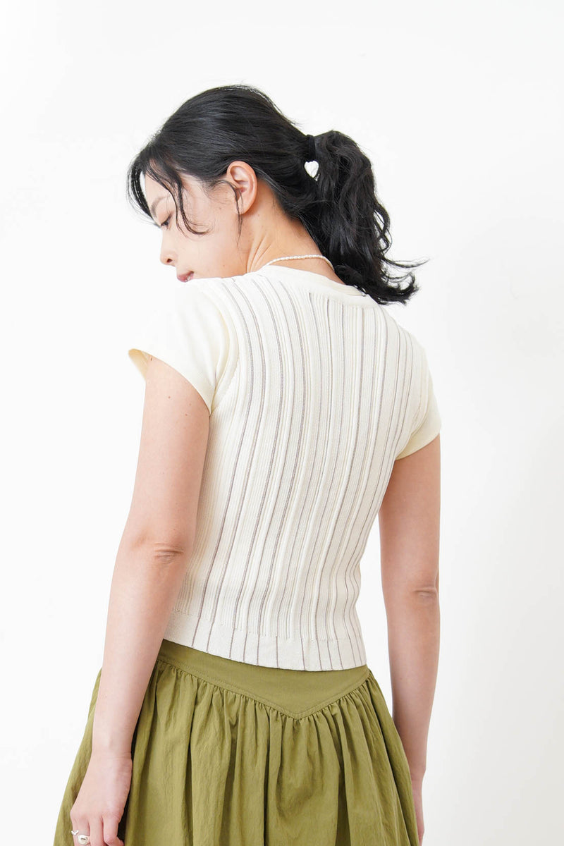 White stripy buttons vest