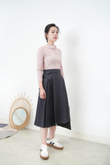 Charcoal detail pleats skirt with waist strap