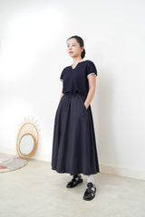 Navy summer knit top w/ contrast collar
