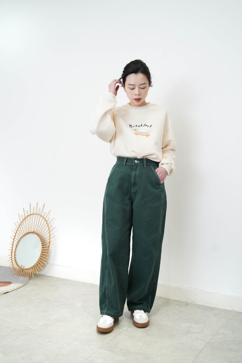 Ivory embroidery pullover w/ knit trimming