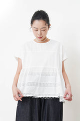 White shirt blouse w/ crochet embroidery