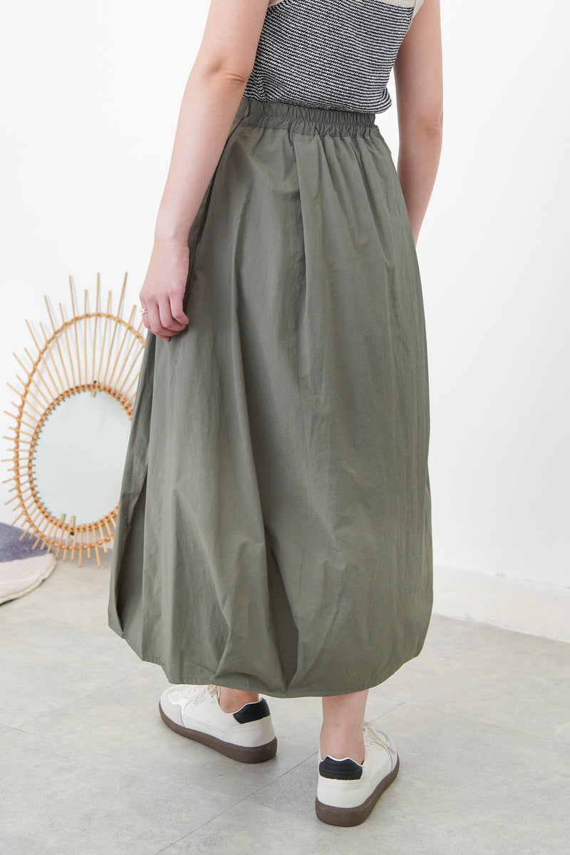 Army green balloon skirt