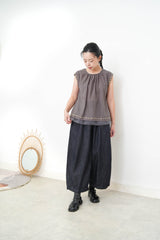 Dark grey embroidery blouse w/ layering