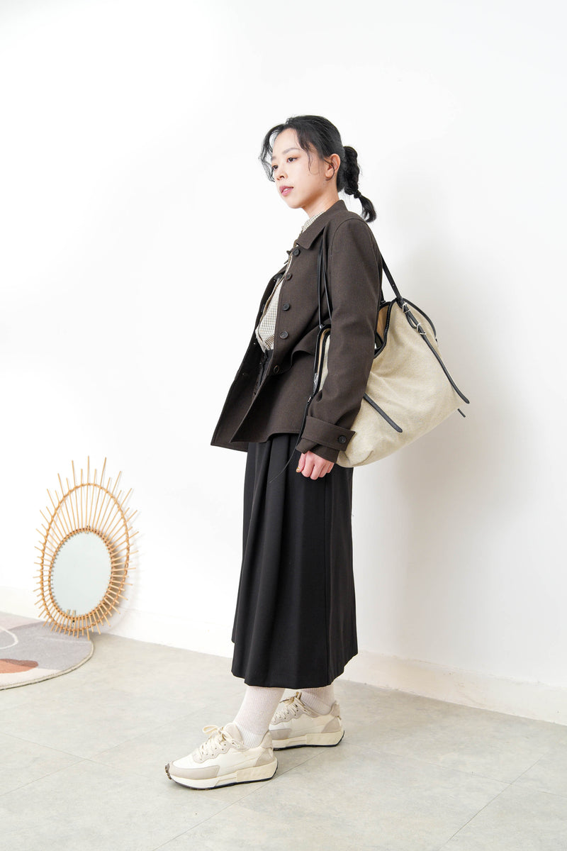 Canvas bag w/ bucket  details