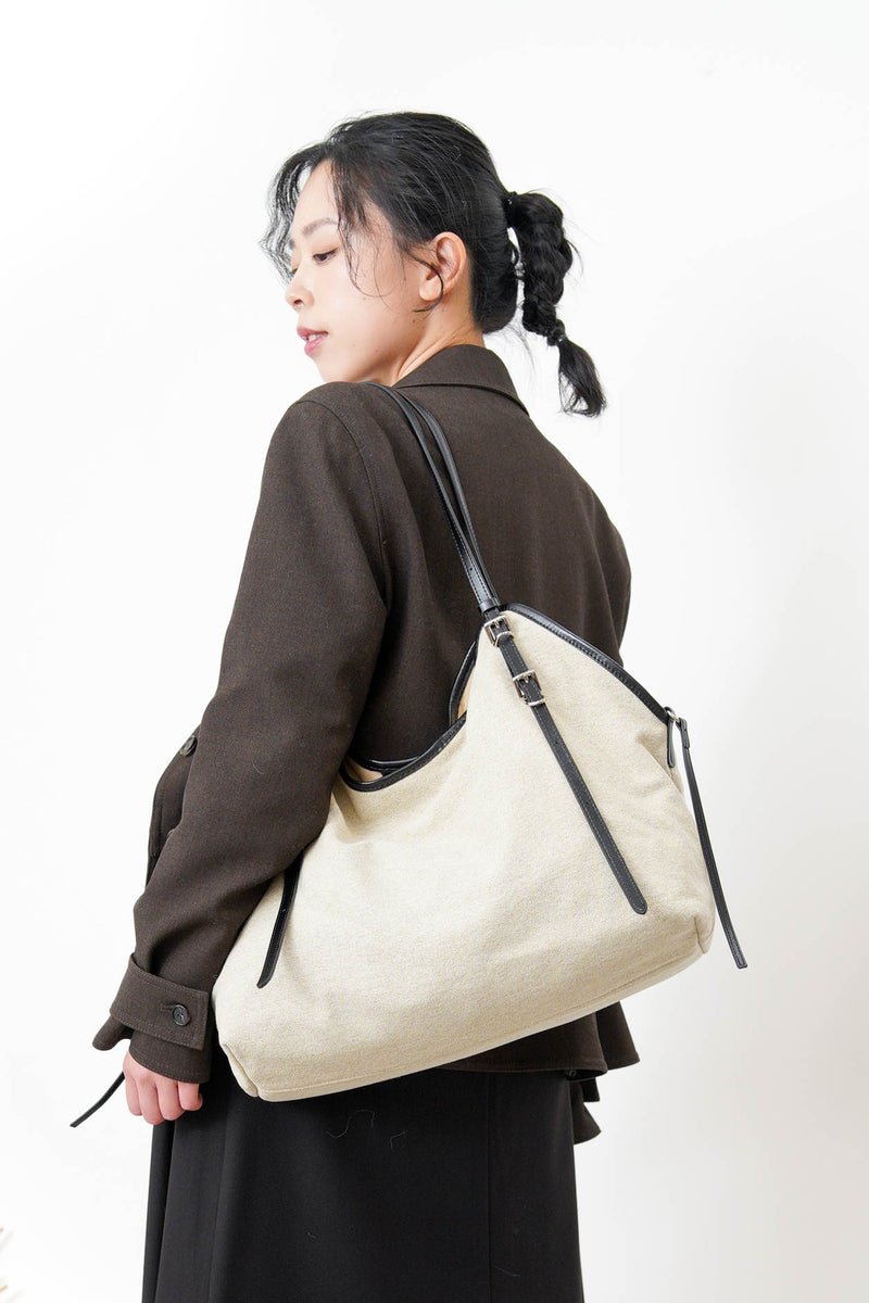 Canvas bag w/ bucket  details