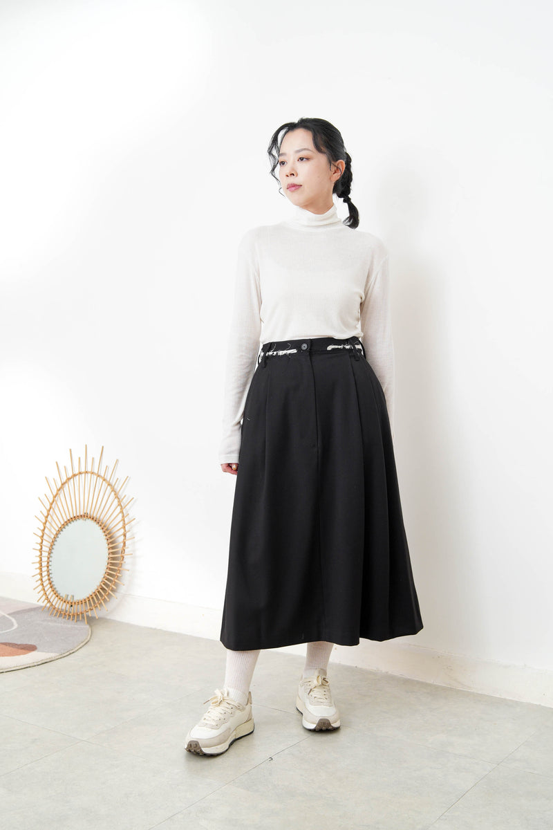 Stripes soft inner in loose turtle neck
