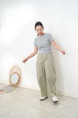Light green summer curve trousers w/ strap