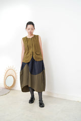 Mustard cotton vest in round hem