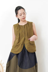 Mustard cotton vest in round hem