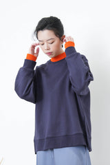 Navy split hem pullover w/ contrast layering