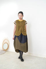 Mustard cotton vest in round hem