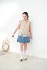Denim skirt w/ elastic waistband