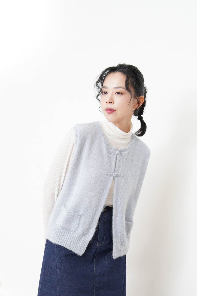Stripes soft inner in loose turtle neck