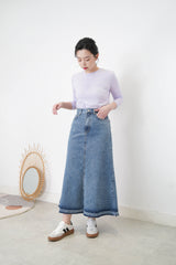 Denim skirt in mermaid cut