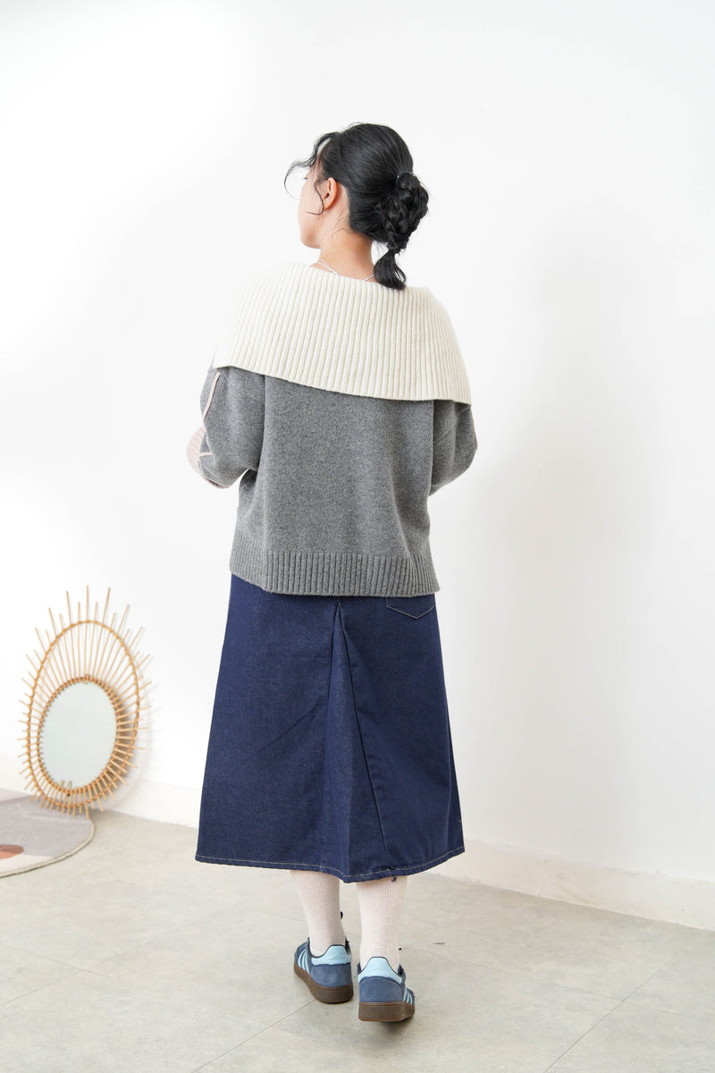 Grey wool sweater w/ sailor collar