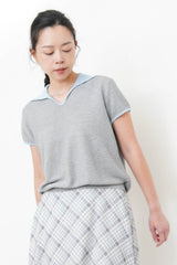 Grey summer knit top w/ contrast collar