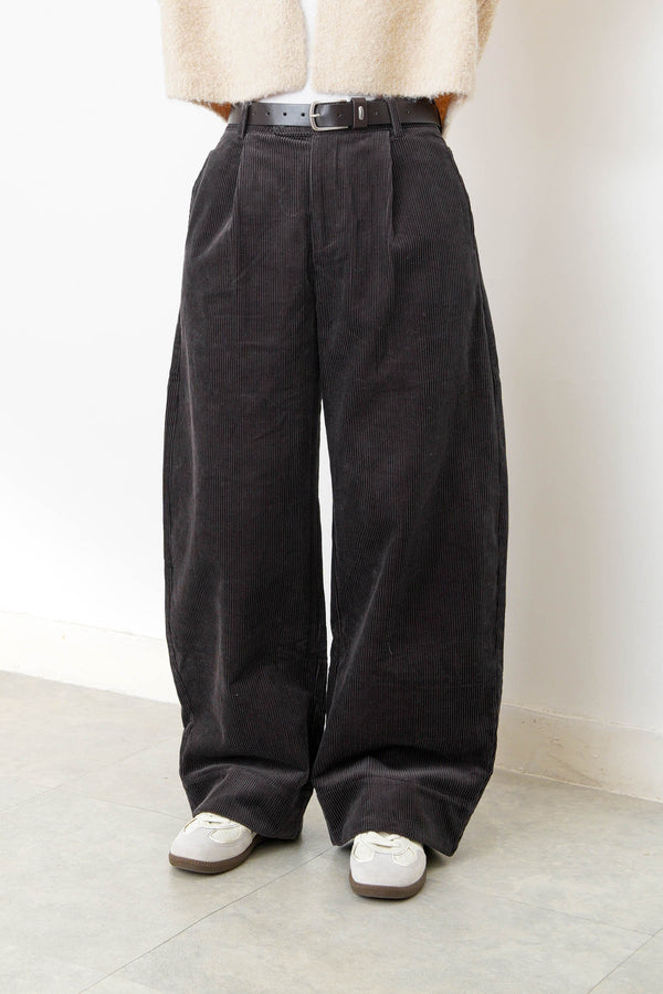 Dark brown corduroy pants with belt