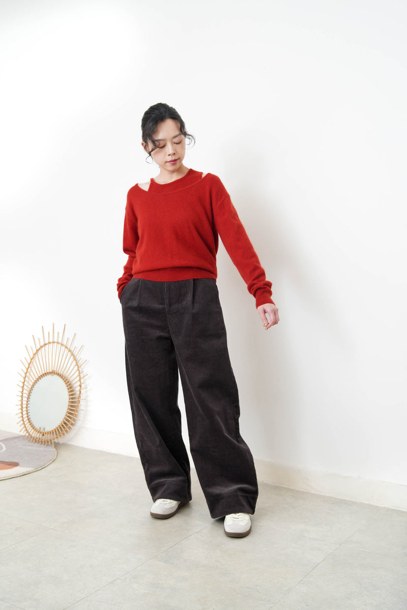 Red asymmetric premium wool sweater in set