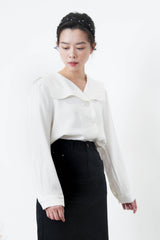 White shirt blouse w/ sailor collar