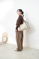 Canvas bag w/ bucket  details