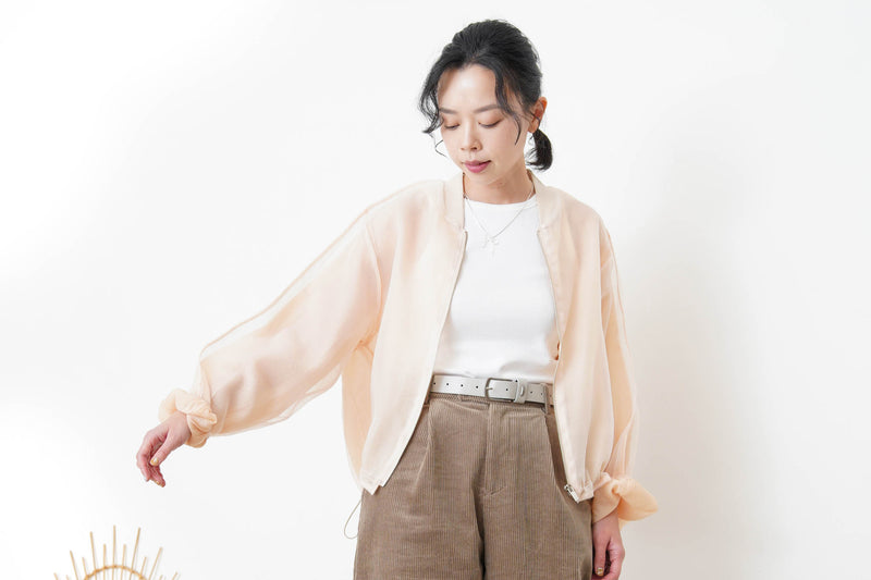 White vest inner