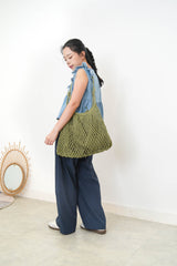 Green frech net beach bag w/ inner pouch